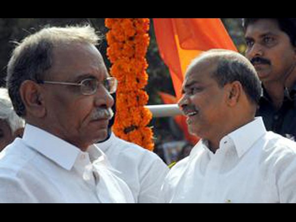 ఫొటోలు: తెలంగాణపై వారు మౌనమే..