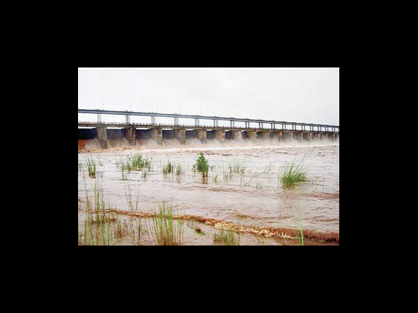 ప్రవహిస్తున్న వాగు