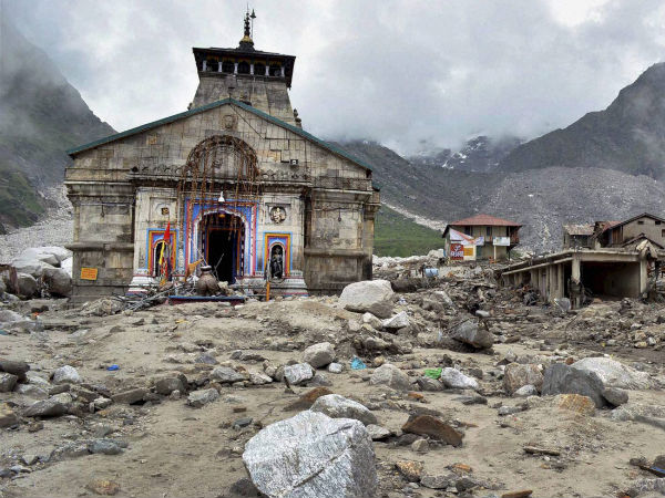 Bad weather hampers debris removal at Kedarnath Bad weather hampers debris removal at Kedarnath