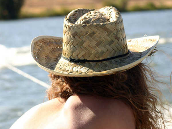 పదిహేడో దశాబ్దాలం..