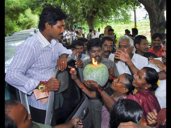 కింగ్ ఆర్ కింగ్ మేకర్
