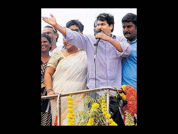 వైయస్ జగన్