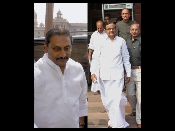 కిరణ్ వర్సెస్ ఆజాద్!