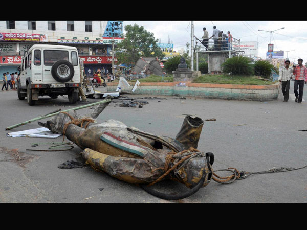 అనంతపురంలో ఇలా..