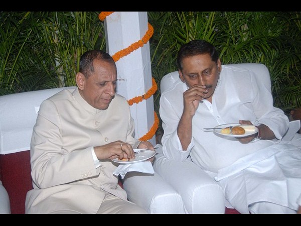 టీ బిస్కట్!