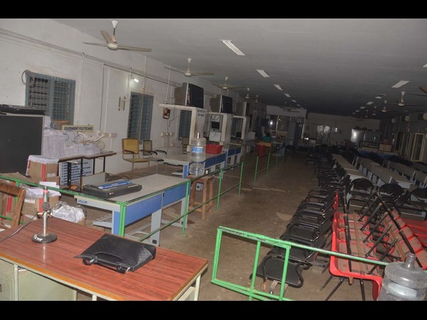 నిలిచిపోయిన ఎంసెట్ కౌన్సెలింగ్