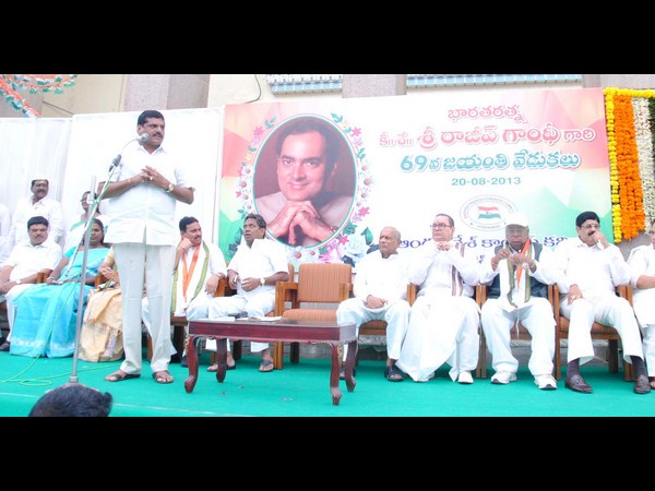 బొత్స నివాళి..