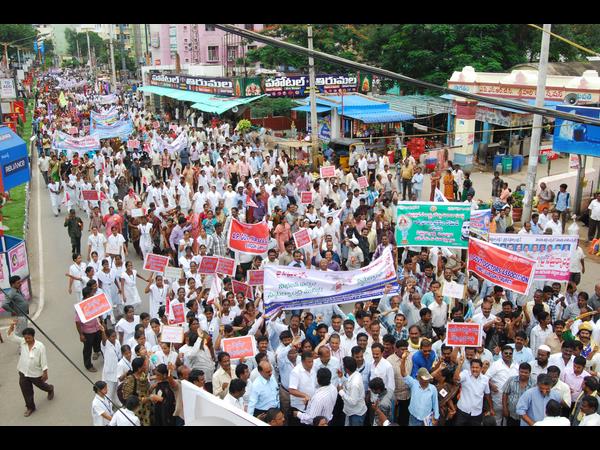 తిరుపతిలో...