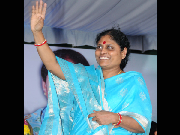 విజయమ్మ దీక్ష