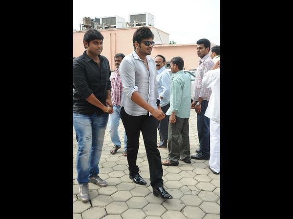 మంచు మనోజ్