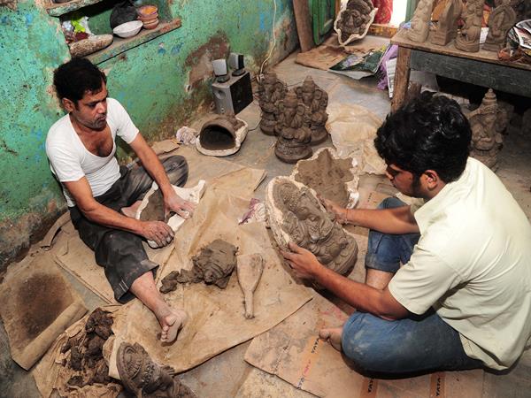 హెచ్ఎండిఎ విక్రయం.. హెచ్ఎండిఎ విక్రయం..