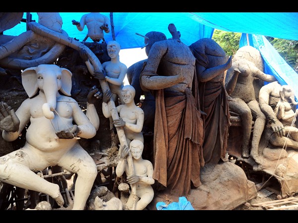 బాలానగర్ కేంద్రంగా.. బాలానగర్ కేంద్రంగా..