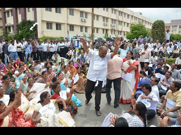 మాక్ పార్లమెంట్