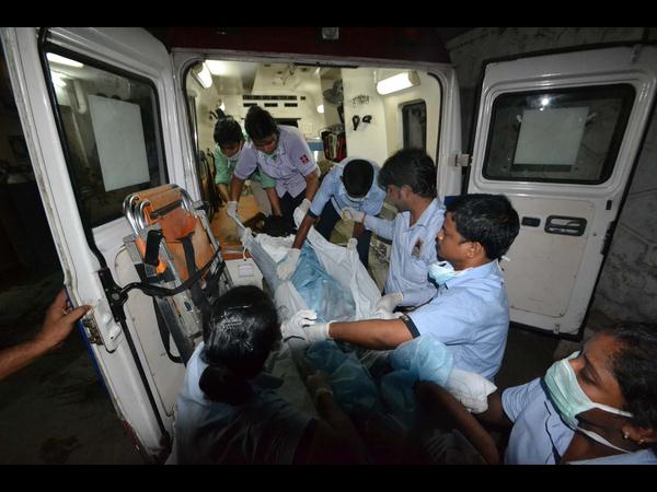 హెచ్‌పిసిఎల్ పేలుడు: ఐదుగురు అదృశ్యం