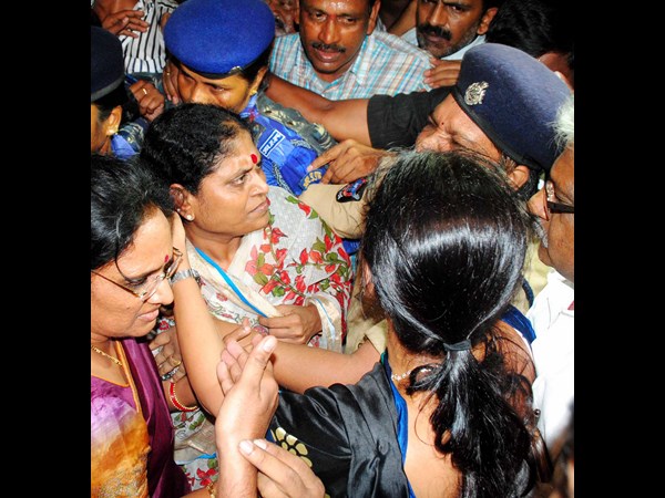 విజయమ్మ