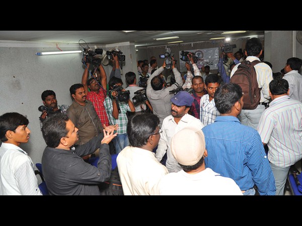 విశాలాంధ్ర 1