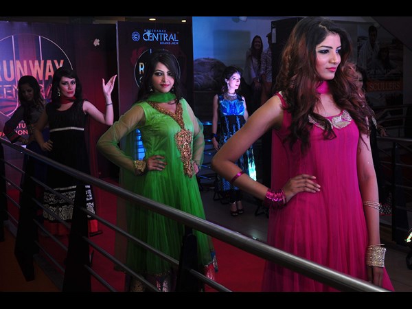 ముద్దుగుమ్మలు