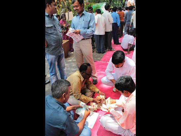 సచివాలయంలో... 