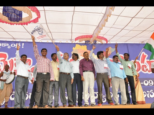 అనంతపురంలో ఇలా..