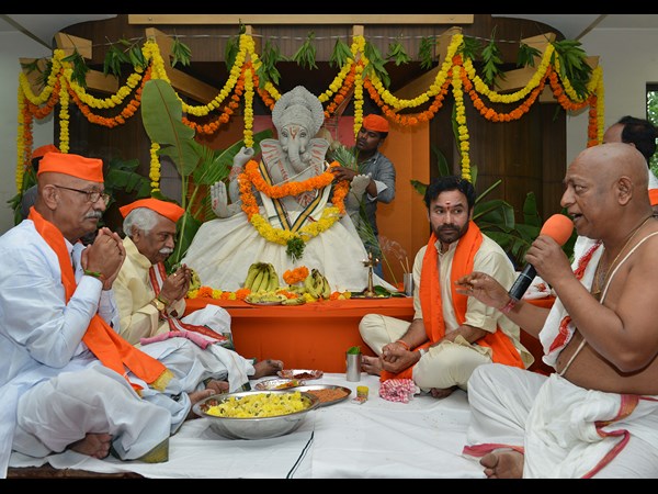 బిజెపి కార్యాలయంలో