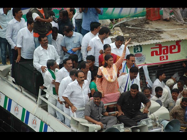 అభివాదం