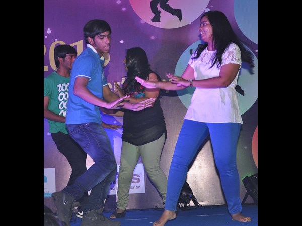 డ్యాన్స్