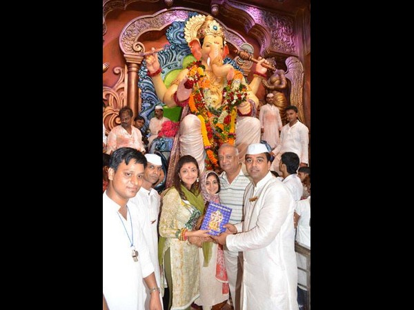 కాజల్ అగర్వాల్ పూజలు