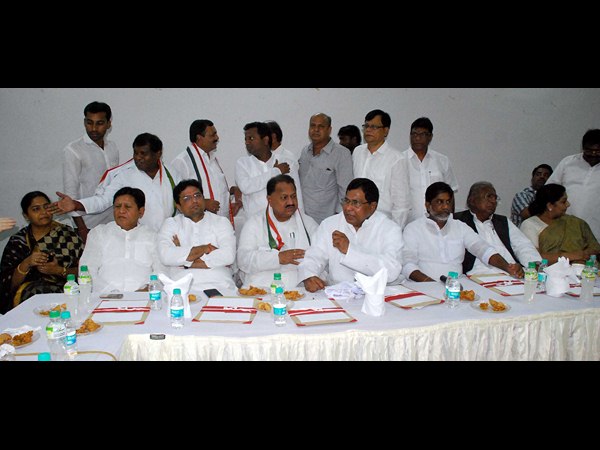 తీర్మానాలు