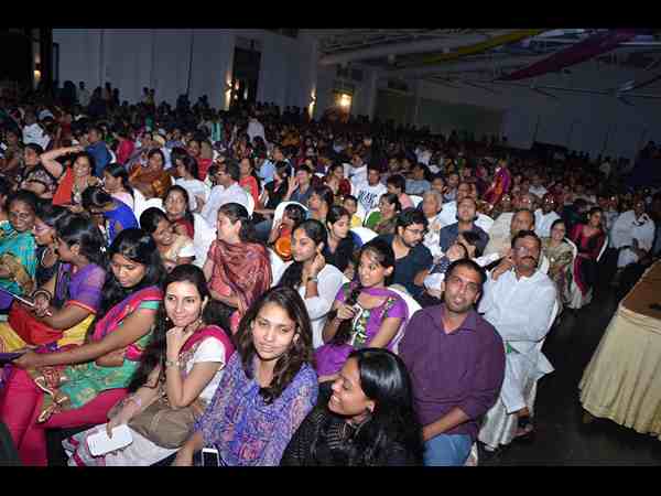 హాజరైన కుటుంబ సభ్యులు