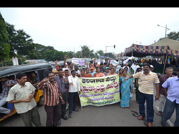 న్యాయవాదులు