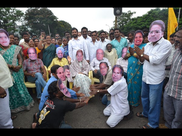 సోనియా అభయం!