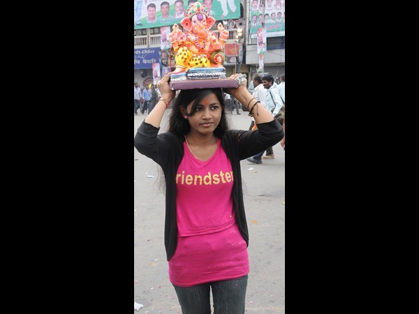 నెత్తిపై గణేషుడు