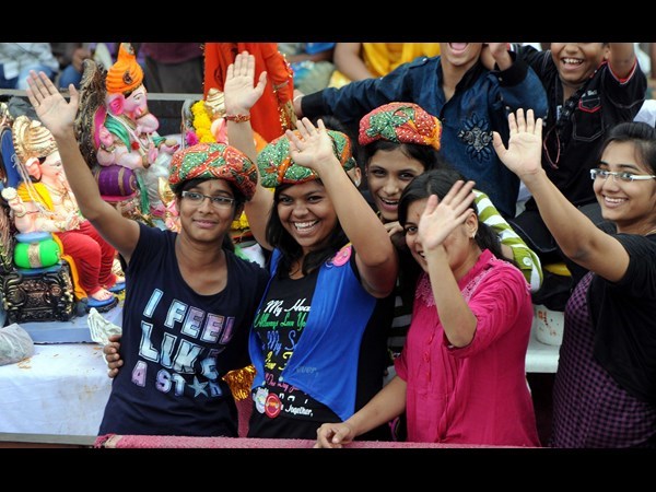 మార్కెట్ వద్ద