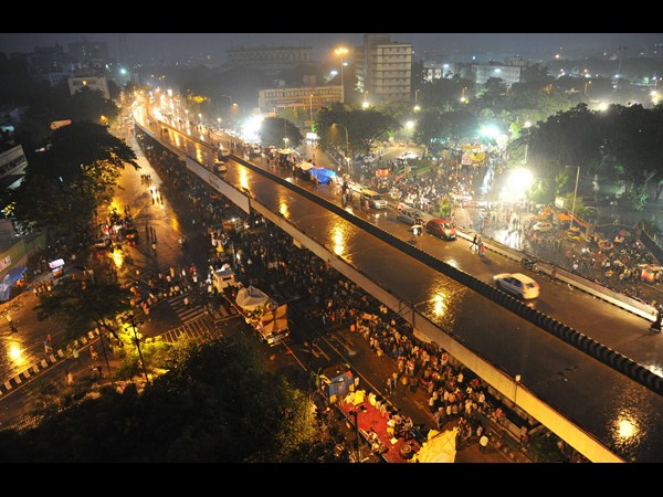 బంగారు రంగు బంగారు రంగు