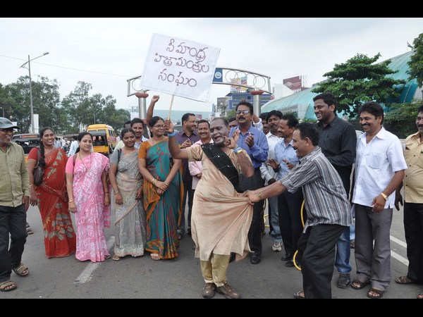 హిజ్రా మంత్రులు