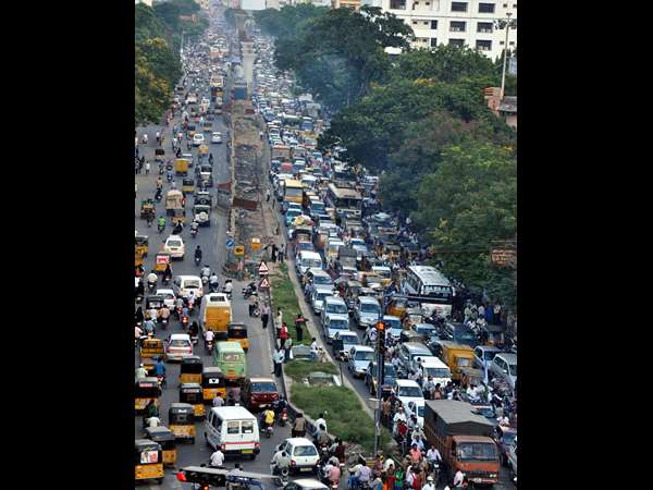 నాంపల్లి వద్ద కాన్వాయ్