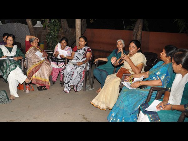 మహిళా రచయితలు