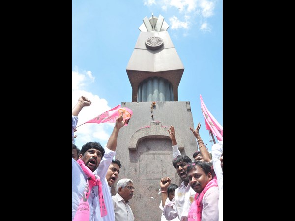 హైదరాబాద్ సిర్ఫ్ హమారా