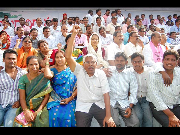 కోదండరామ్, ఇతరులు