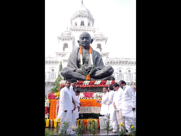 మహాత్మా గాంధీ 1