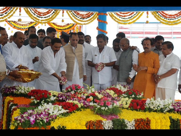 మహాత్మా గాంధీ 5