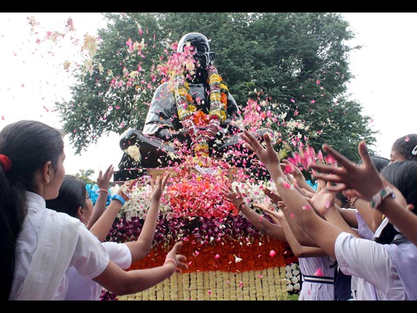 మహాత్మా గాంధీ 8