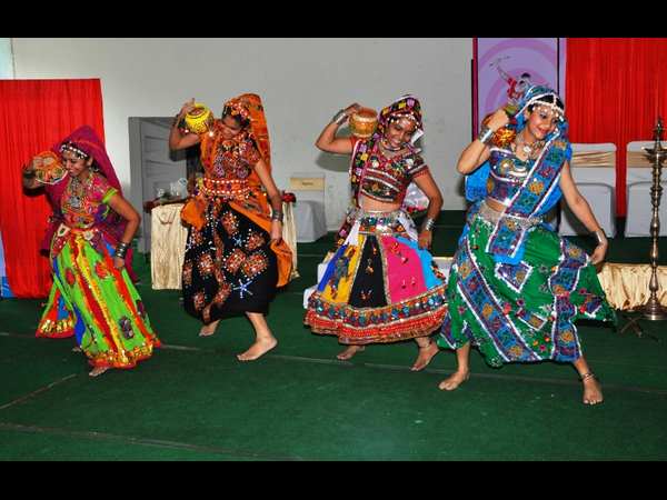 దాండియా 2