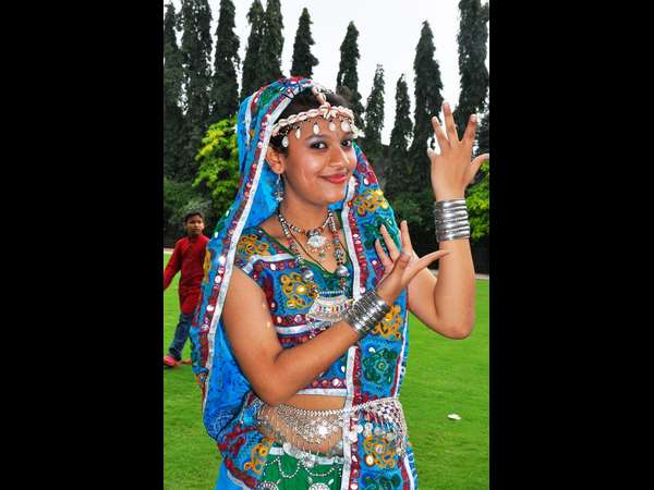 దాండియా 7