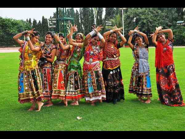 దాండియా 10