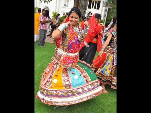 దాండియా 12