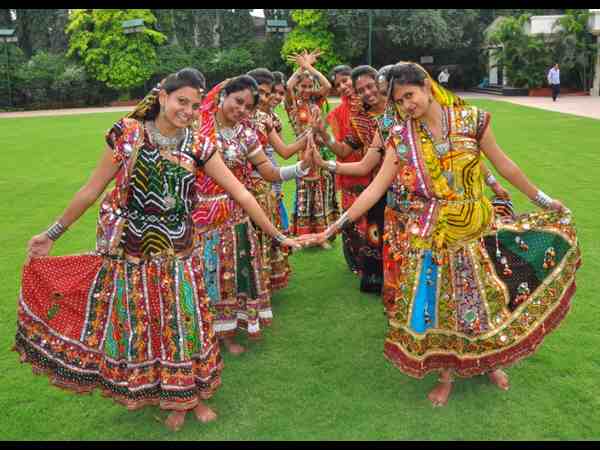 దాండియా 14