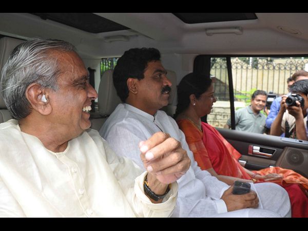 గాదె, లగడపాటి, గల్లా