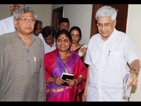 సీతారాం ఏచూరీ