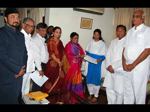 కనిమొళి